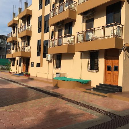 Hira Laxmi Residency Hotel Alībāg Exterior foto