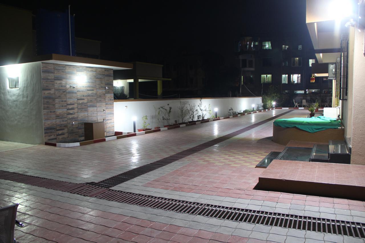 Hira Laxmi Residency Hotel Alībāg Exterior foto